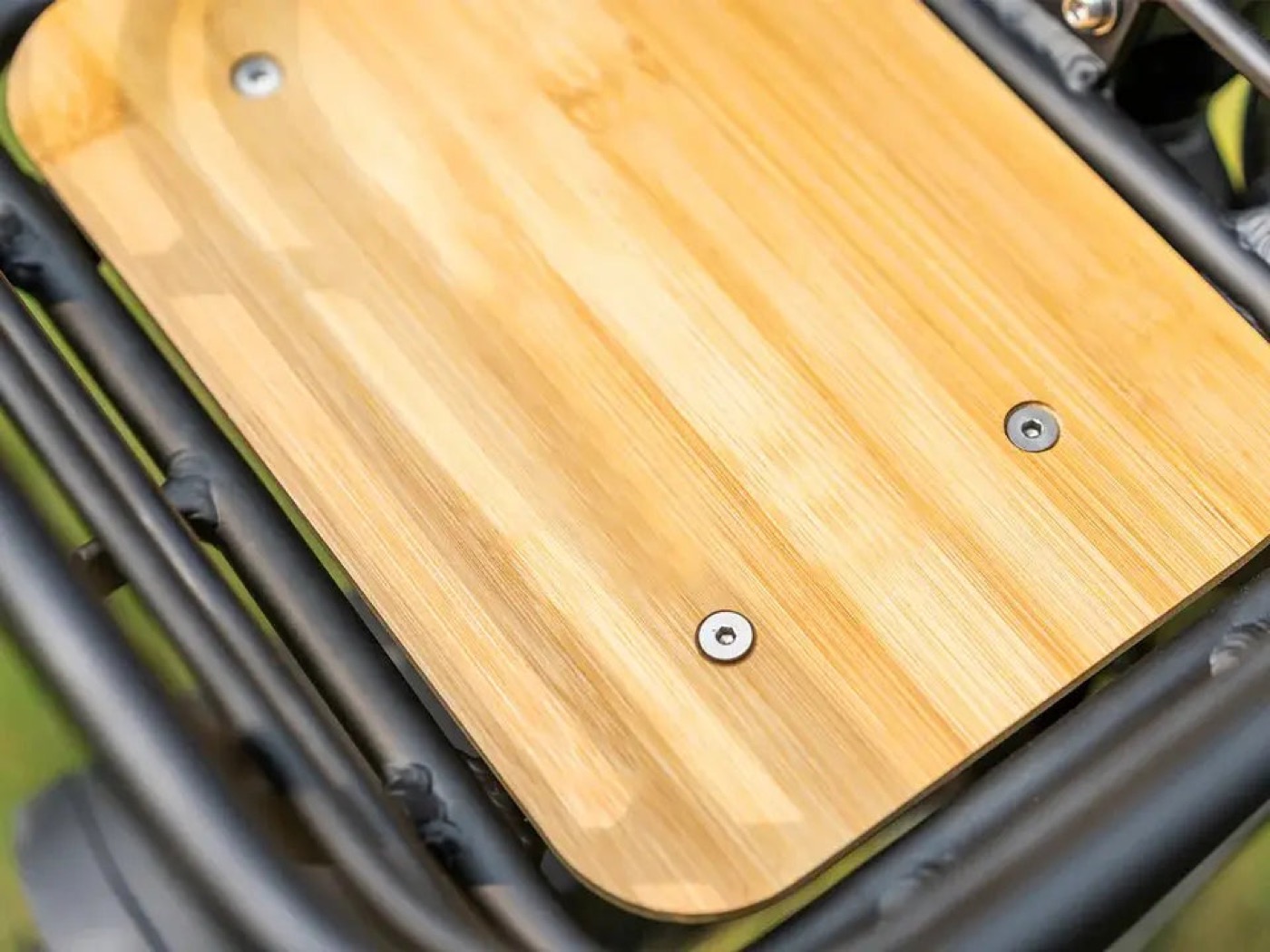 Wired Front Mounted Cargo Basket (Standard Forks)