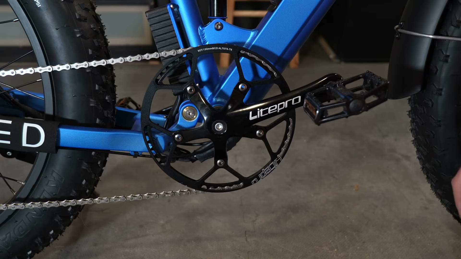 Up close with the drivetrain and Litepro chainring